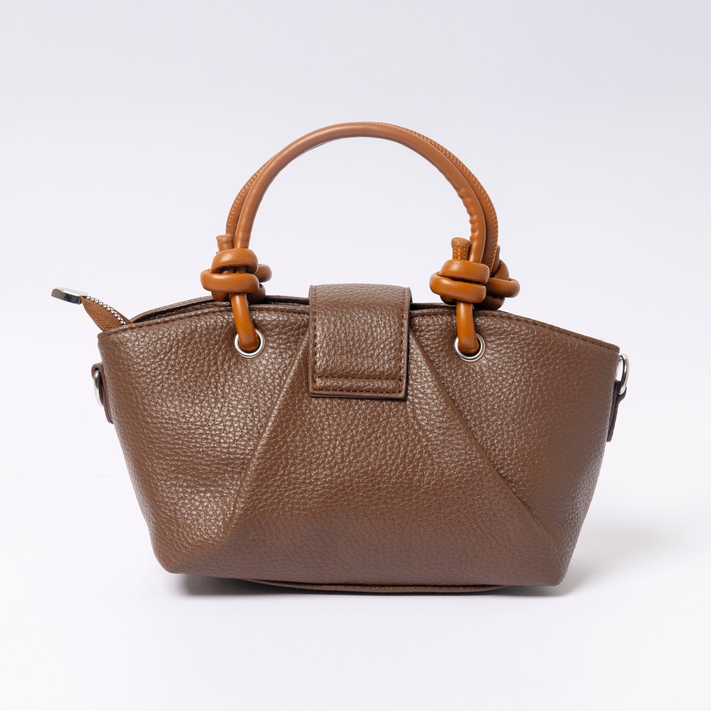 "Avérie Knot Bag Mocha Luxe interior compartment and pockets"
