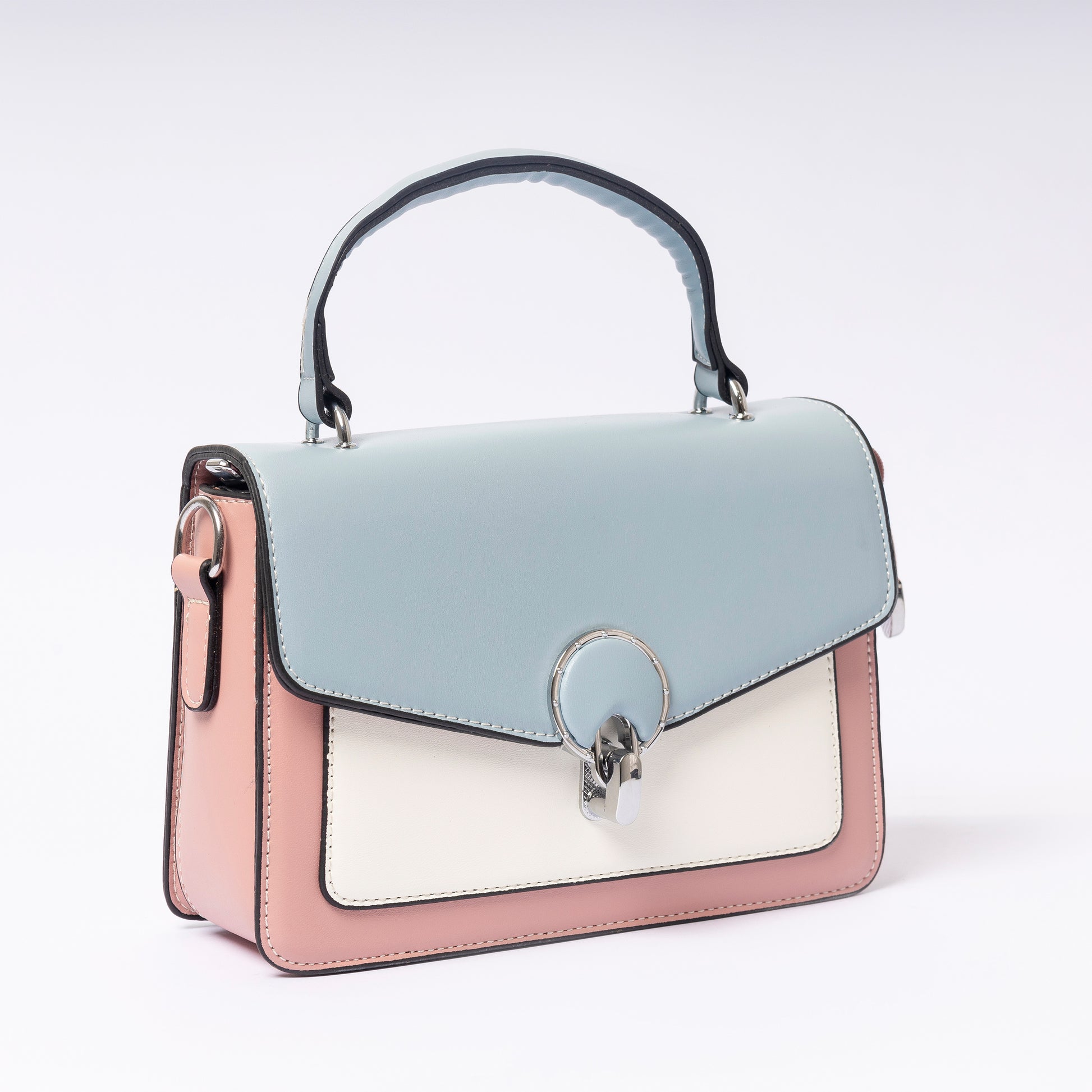 "Sièna Celeste Blush interior compartment and organization"
