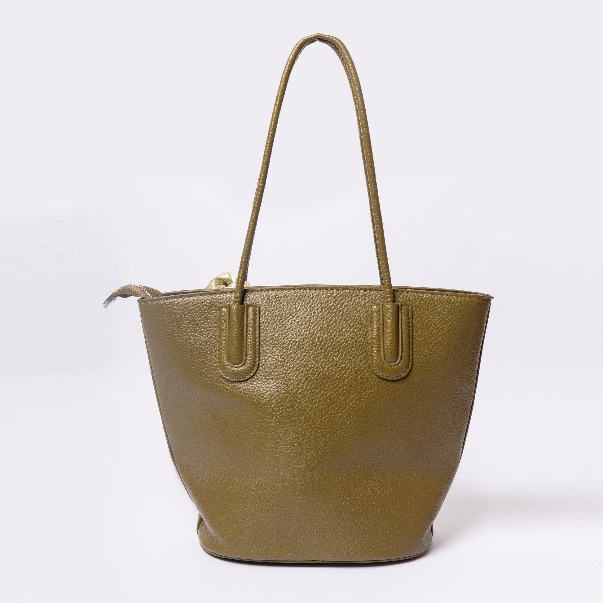 "Seréne Luxe Olive Grace interior compartment and organization"
